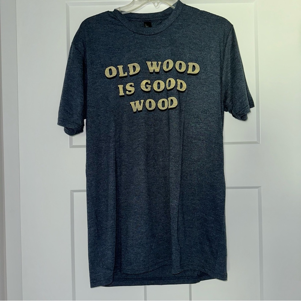 Old Wood Graphic Men's T-Shirt - dark gray size M new without tags - Picture 1 of 4